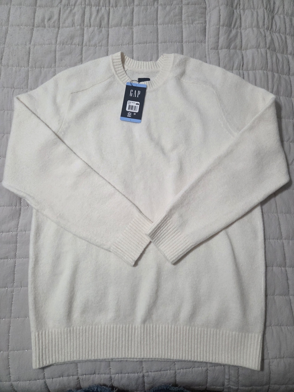 GAP Cream Crewneck Sweater